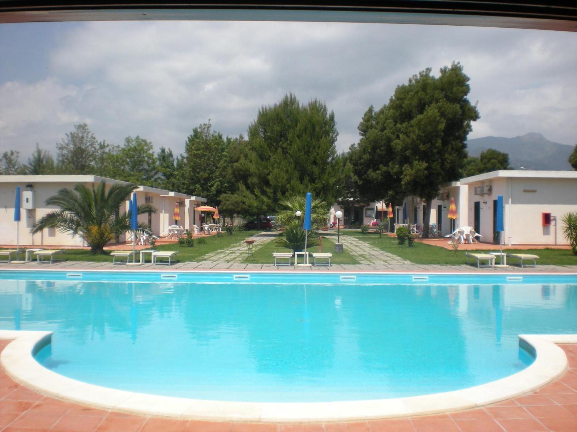 גיארדיני נאקסוס Villaggio Artemide מראה חיצוני תמונה