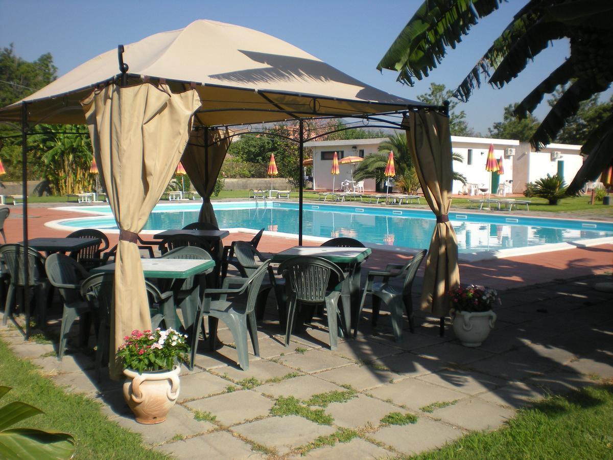 גיארדיני נאקסוס Villaggio Artemide מראה חיצוני תמונה