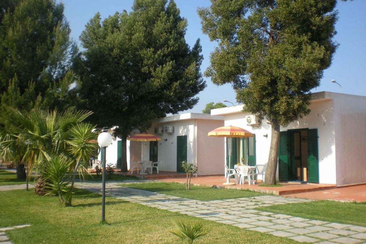 גיארדיני נאקסוס Villaggio Artemide מראה חיצוני תמונה