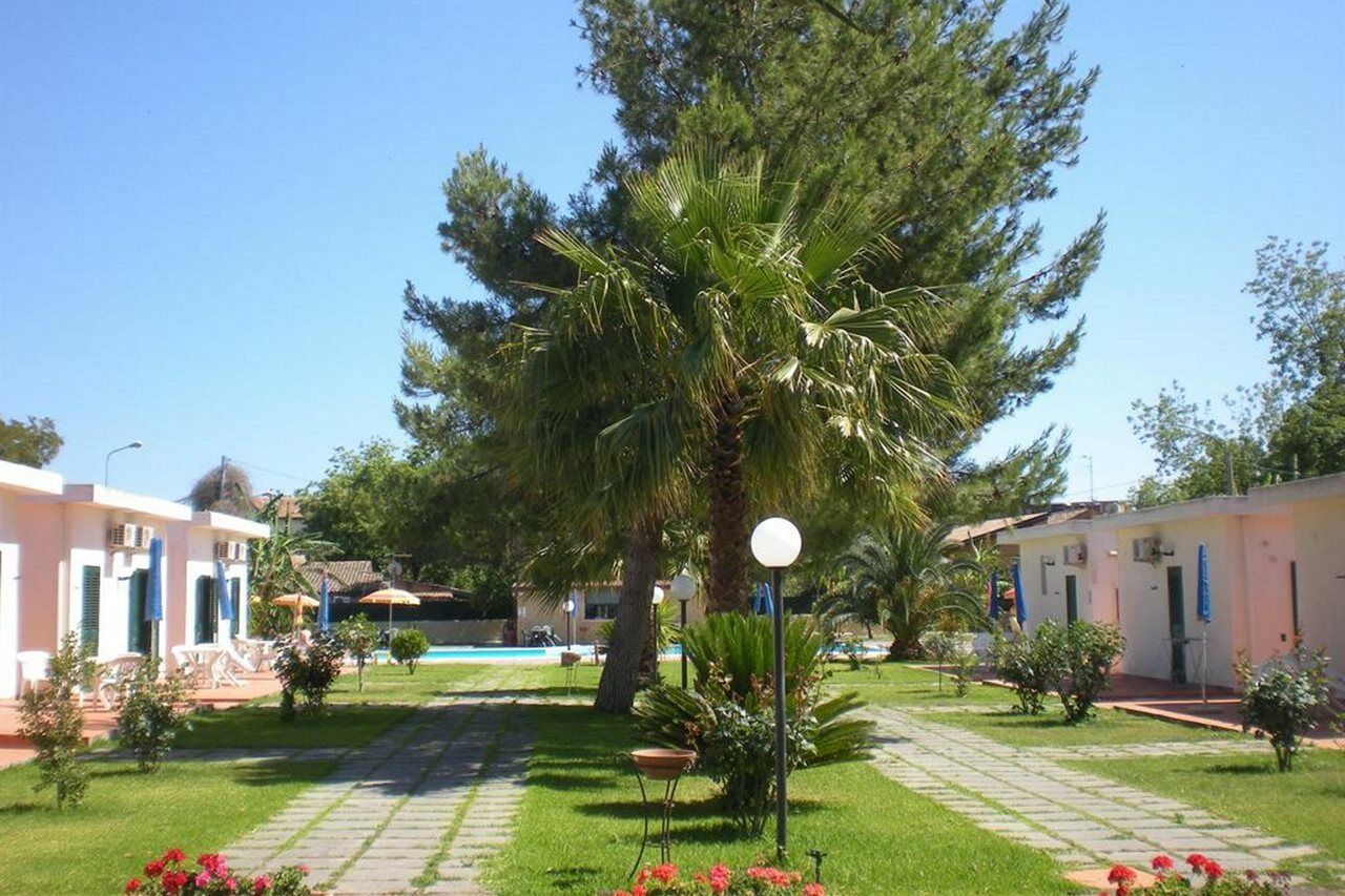 גיארדיני נאקסוס Villaggio Artemide מראה חיצוני תמונה